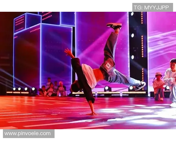 街舞盛宴：深入深圳街舞团队展现的激情与力量